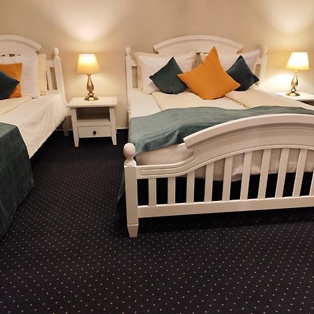 Casa Alina Hotel Дева Стая снимка