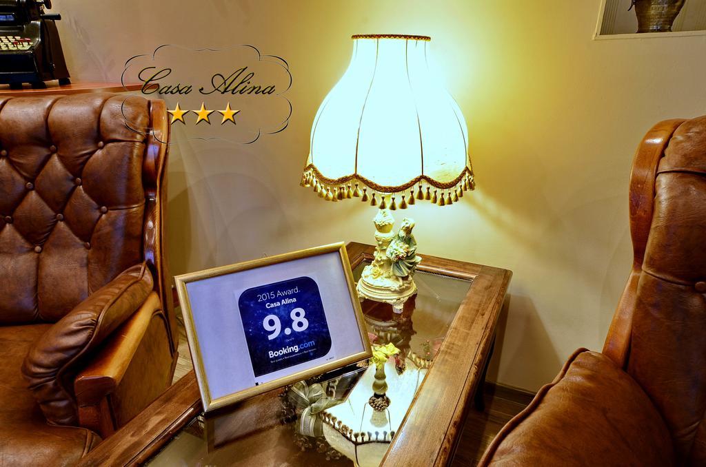 Casa Alina Hotel Дева Екстериор снимка